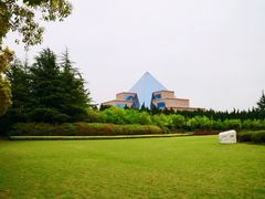 -上海市龙华烈士陵园