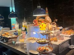 -BLU 全日制餐厅(上海安曼纳卓悦酒店)