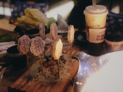 -湊湊火锅·茶憩(杭州湖滨银泰in77店)