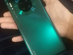 -华为授权体验店(万航渡路)