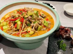 -卯火锅(人和协信店)