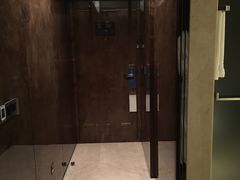 -广州天河希尔顿酒店