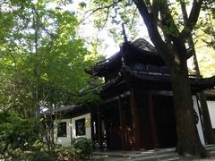 -汇龙潭