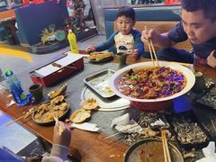 -路边边.炒菜烧烤.音乐餐厅(良乡长虹店)