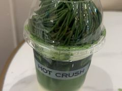-HOT CRUSH趁热集合·现烤面包(上海环球港店)