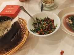 -饭怕鱼·黄焖鲟龙鱼(湖大店)