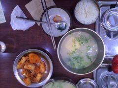 神仙雪浓汤(明洞店)-神仙雪浓汤(明洞店)