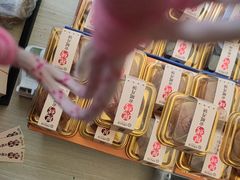-昆明冠生园·鲜花饼·面包蛋糕(老街店)