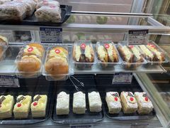 -白玉兰食品(中山公园龙之梦店)