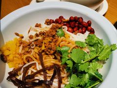 香辣牛肉拌米线-云味馆·云南菜·云南米线(同泰时代广场店)