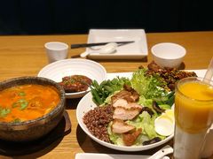 -峨嵋小镇·川菜(勒泰中心店)