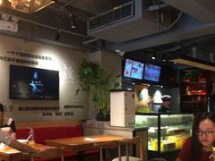 大堂-渝是乎川渝小炒(新世界百货望京店)