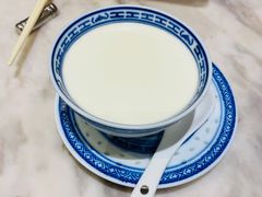 -香港百合居(LCM置汇旭辉广场店)
