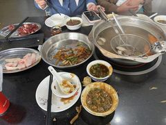 -牛一煲美食(江高店)