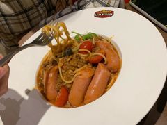 -拉亚汉堡经典餐厅(商城路店)