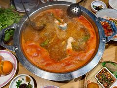 -老凯俚酸汤鱼(多彩城店)