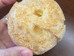 香草冰淇淋泡芙-麦斯晨菲老香港蛋糕(东街店)