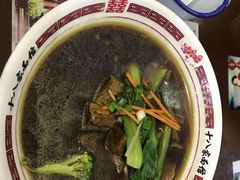 红烧牛腩饭-十八家面馆(均瑶店)