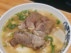 -西部马华清真兰州牛肉面·烧烤夜市(三里河店)