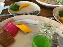 -J Daeng Seafood