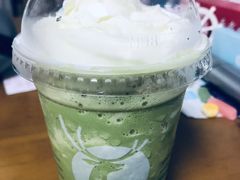 -瑞幸咖啡(宝华国际广场店)