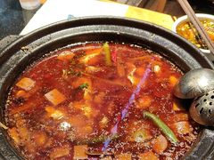 -小饕荟雅安贡椒鱼鲜馆(广福桥店)