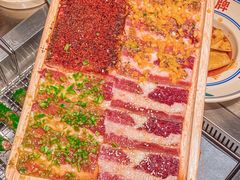 -张牌牌·东北烤肉小吃市集(金楠天街店)