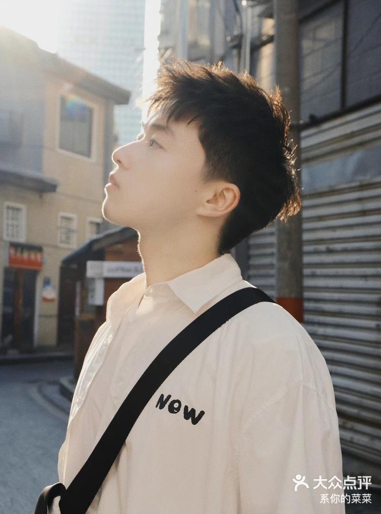 阳光男孩青春感写真