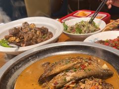 -黄泥岗·地道湖北菜(奥特莱斯店)