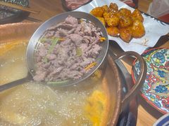 -洱火云南酸菜牛肉火锅(石景山当代商城店)