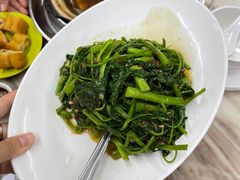 -新峰肉骨茶