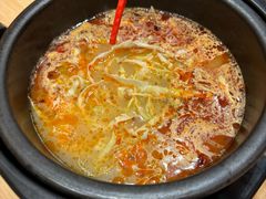 -花馬肆.云南过桥米线(汉神购物广场现场熬汤店)