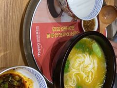 -妈妈故事米线(市府恒隆店)