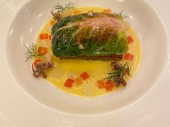 盘煎苏格兰三文鱼-上海和平饭店-华懋阁 The Cathay Room