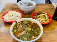 -龙鳞路第一家牛肉汤