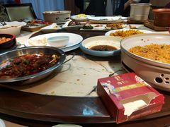 -有红鸡毛店·川菜(建设路店)