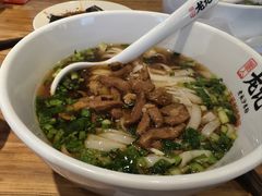 -湘人龙记老长沙米粉(鸟巢店)