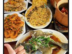 -岛中岛·海鲜大排档·万宁老字号(东澳店)