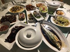 -上海虹桥西郊假日酒店