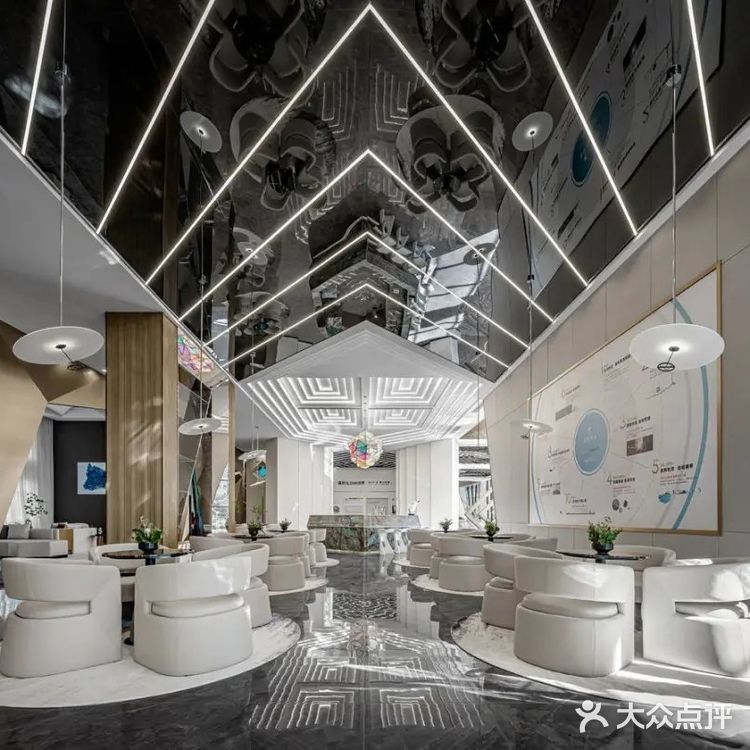 用艺术化的手法 ，造一个时空驿站！