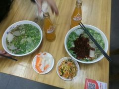 -马德元纯汤牛肉面(太奥广场店)