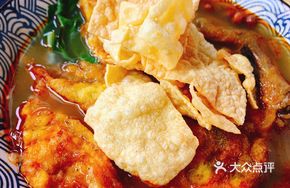 Fried Egg Luosifen