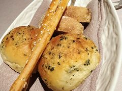 -Da Ivo哒伊沃意大利魔镜餐厅(外滩店)