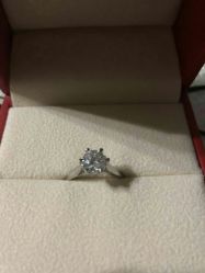 -威德钻石-克拉钻大本营(南京东路店)