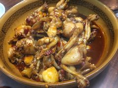 -超越炭火牛蛙火锅鸡(河东店)