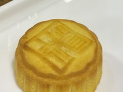 奶黄月饼-上海半岛酒店·半岛精品店