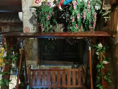 -老牌坊云南鱼豆花火锅(嵩山店)
