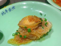 蒜蓉粉丝蒸鲍鱼仔-北平盛世·新京菜·北京烤鸭(劲松·双井店)