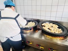 -黄阿姨锅贴大王(万航渡路店)