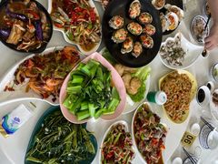 -覃记海鲜美食餐厅